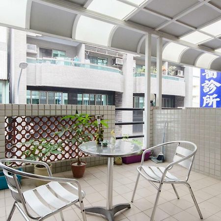 Beautiful Dream Tainan Homestay Bagian luar foto