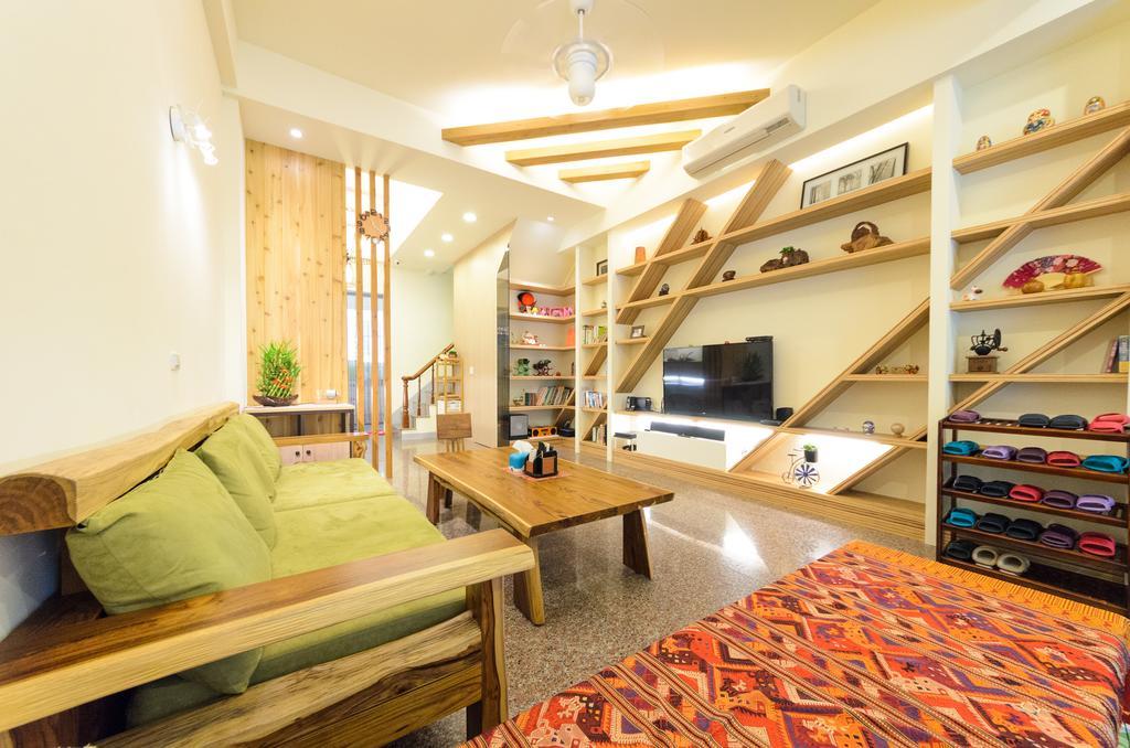Beautiful Dream Tainan Homestay Bagian luar foto