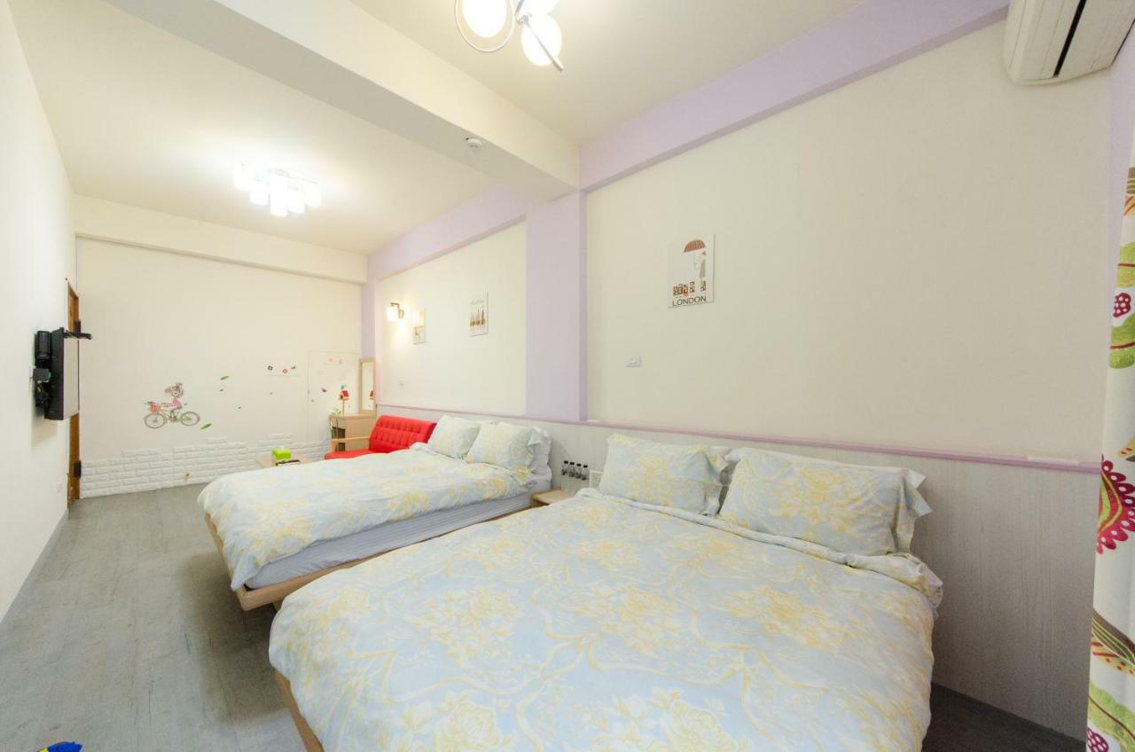 Beautiful Dream Tainan Homestay Bagian luar foto